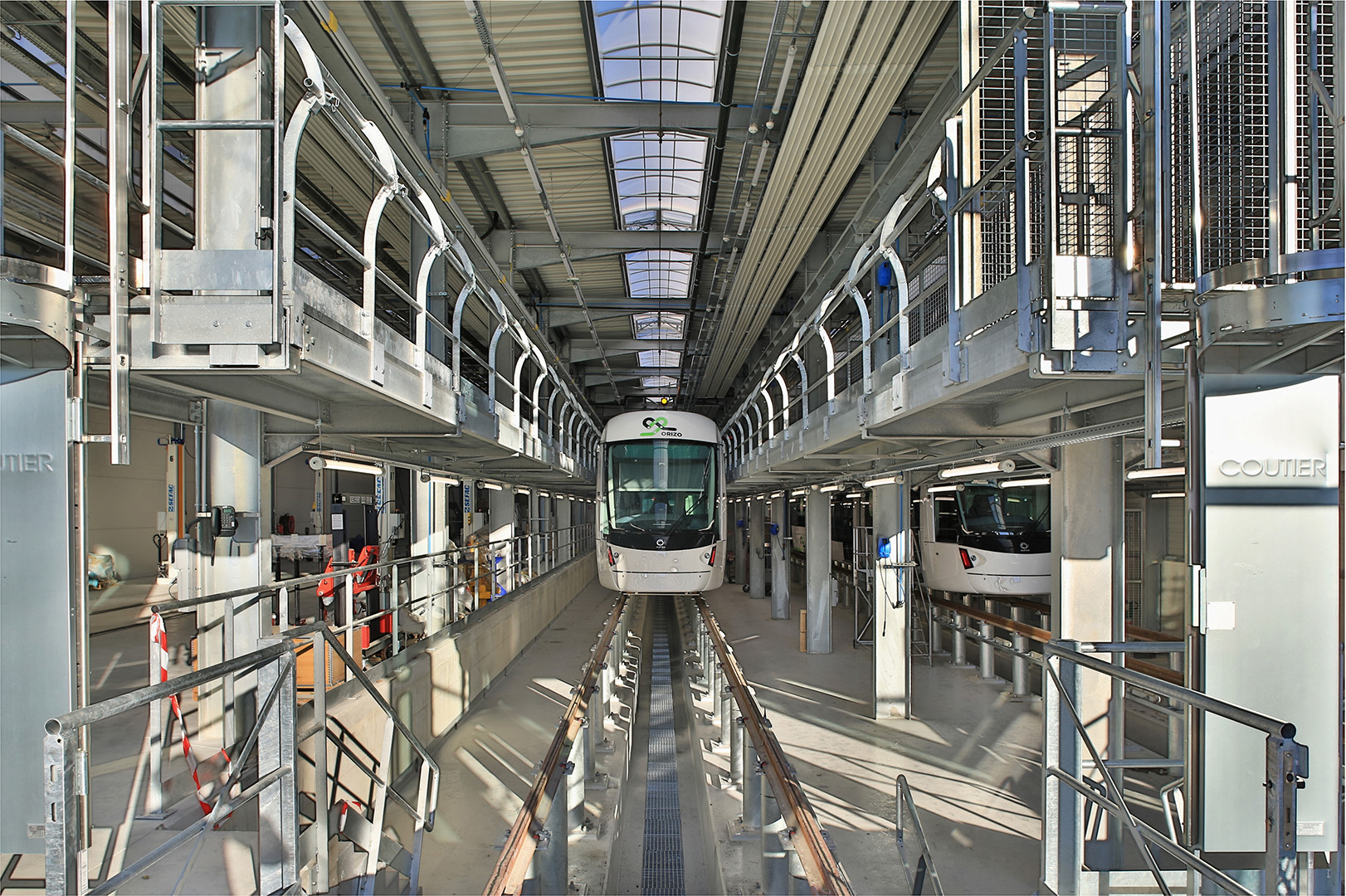 CENTRE D’ENTRETIEN ET DE MAINTENANCE DU TRAMWAY DU GRAND AVIGNON 2014 - 2019